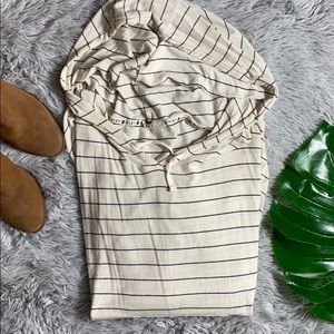 Roxy lightweight black/off white striped hoodie m